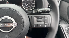 Nissan Qashqai 1.3 DiG-T MH Acenta Premium 5dr Petrol Hatchback